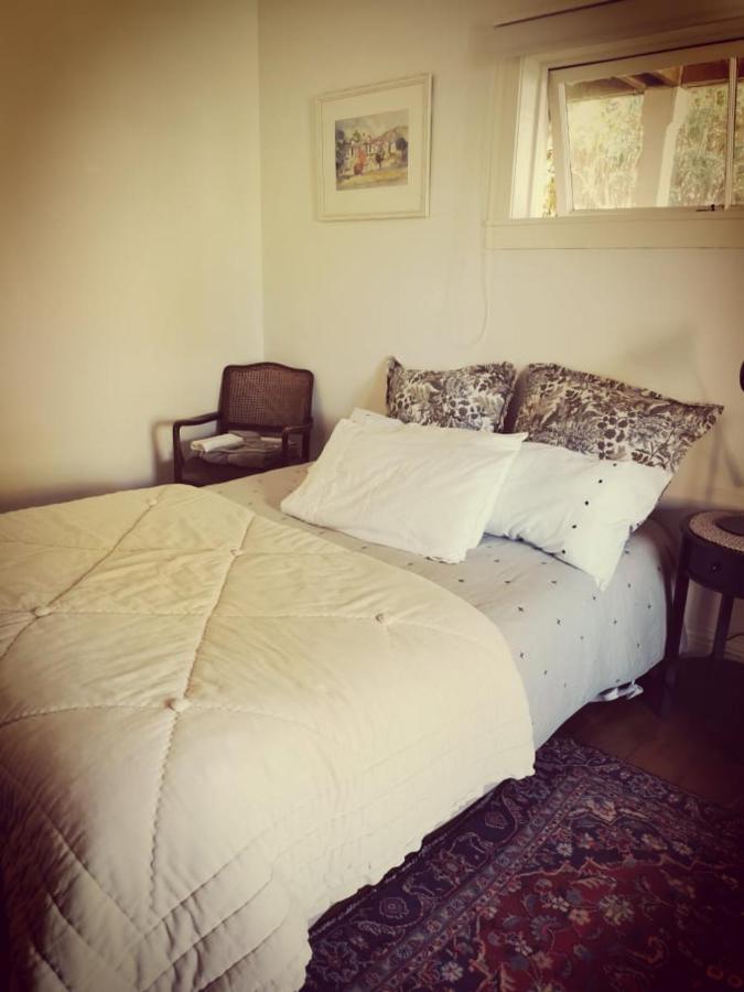 Brony'S Beachfront-Short And Long Term Stays Porirua Exterior foto